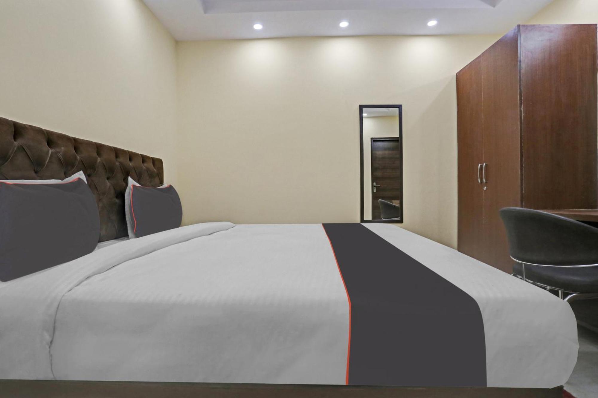 Hotel O Mannat Bhera Enclave Delhi  Exterior photo